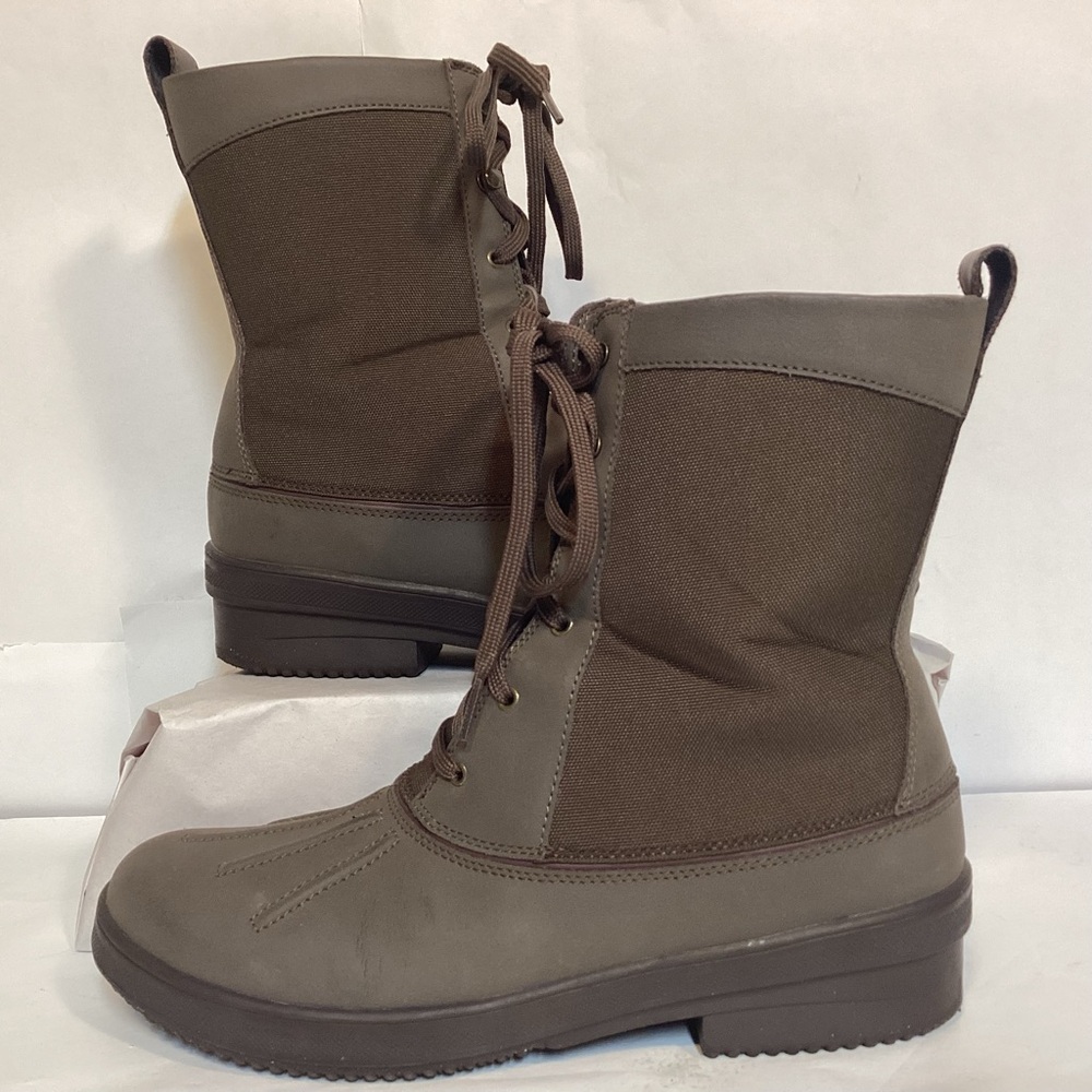 Clarks Carima Duck Boot Size 11 - image 2